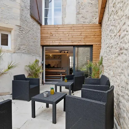 Διαμέρισμα Fascinating In With Barbecue Μπαγιέ